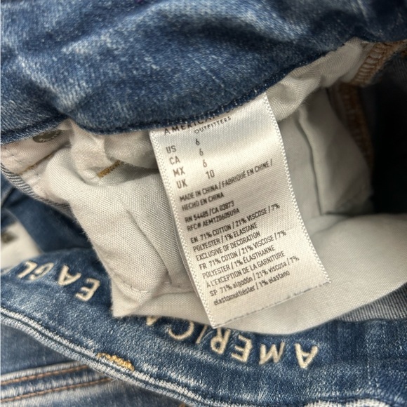 AE American Eagle Distressed Denim Jean high waisted Shorts Dark Blue Womens 6 - Picture 2 of 4